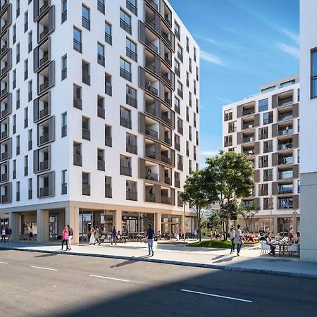 Donaublick Oasis: Stylische Wohnung Vienna Esterno foto