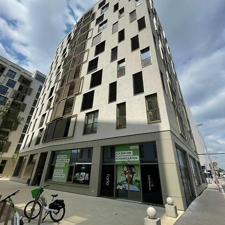Donaublick Oasis: Stylische Wohnung Vienna Esterno foto